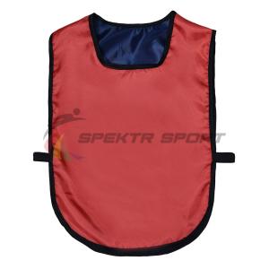 Купить Манишка футбольная двусторонняя универсальная Spektr Sport красно-синяя в Павловске 